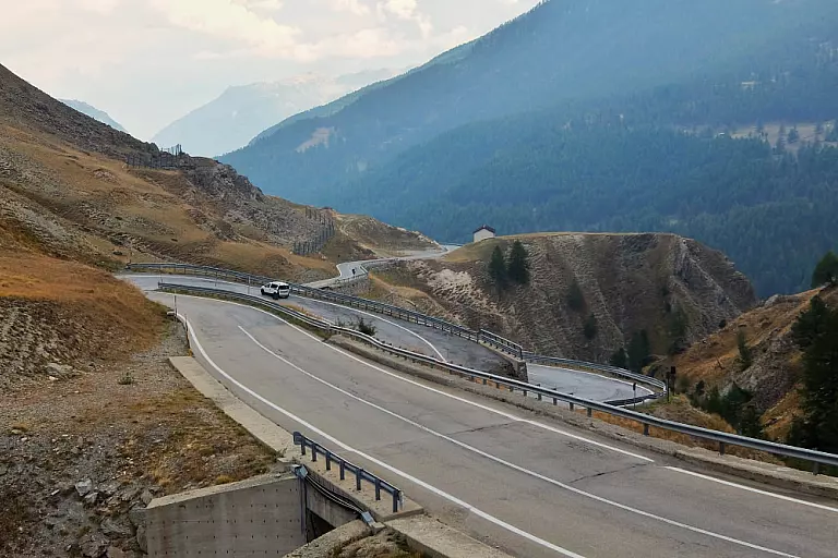 Colle Della Maddalena In Moto Itinerario Su Trueriders