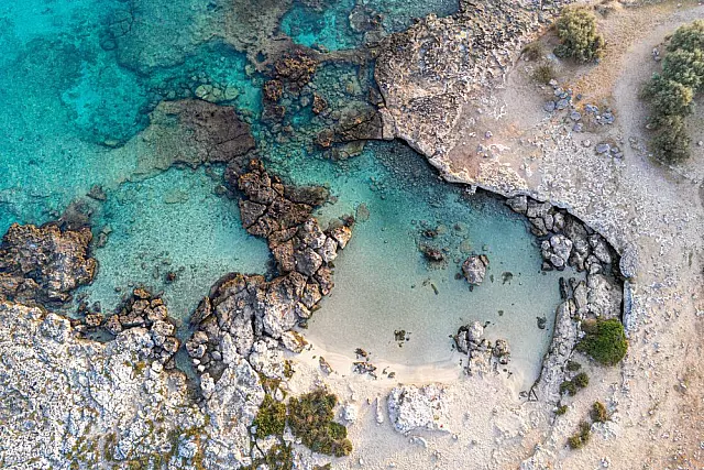 Voglia di mare Le spiagge più belle del Salento da visitare in moto